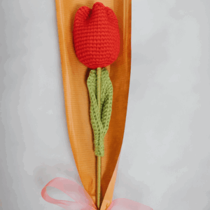 Tulipán rojo tejido a crochet